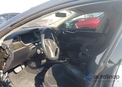 2013 Tesla Model S from USA, damaged, VIN 5YJSA1CN5DFP05919